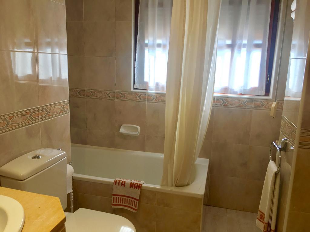 Hostal Santa Maria Cacabelos  Εξωτερικό φωτογραφία
